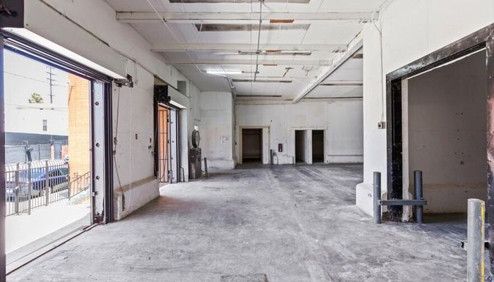 Warehouse Space for Rent at 410-420 E Beach Ave Inglewood, CA 90302 - #9