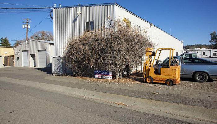 Warehouse Space for Rent at 19562-19564 8th St E Sonoma, CA 95476 - #4