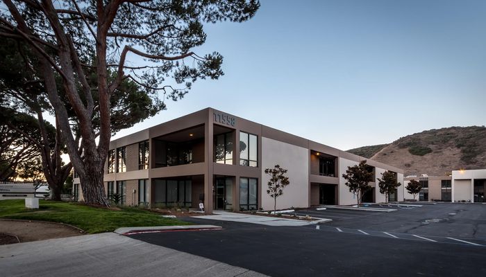 Lab Space for Rent at 11558 Sorrento Valley Road San Diego, CA 92121 - #1