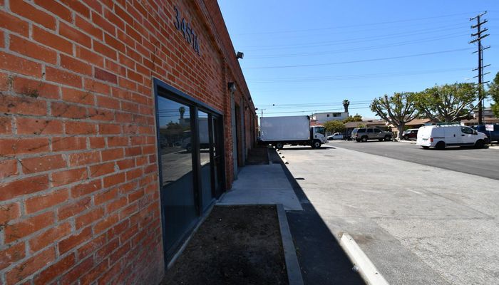 Warehouse Space for Rent at 3437-3457 W El Segundo Blvd Hawthorne, CA 90250 - #7