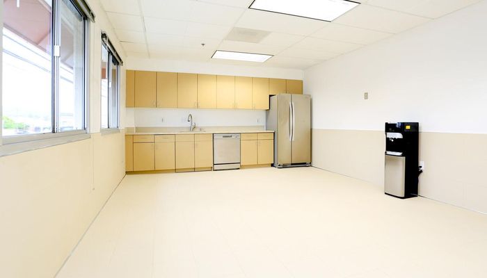 Warehouse Space for Rent at 2385 Bay Rd Redwood City, CA 94063 - #17
