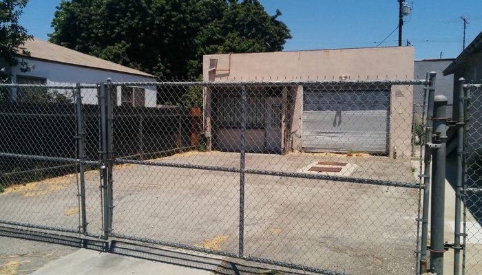 Warehouse Space for Sale at 2021 W Gaylord St Long Beach, CA 90813 - #6