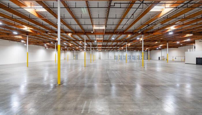Warehouse Space for Rent at 14821 E Northam St La Mirada, CA 90638 - #19