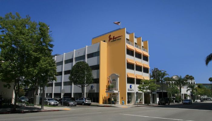 Office Space for Rent at 190-192 N Canon Dr Beverly Hills, CA 90210 - #1