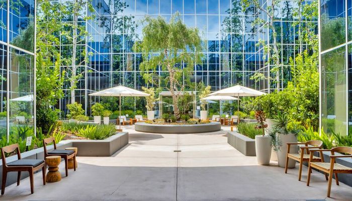 Office Space for Rent at 335-345 N Maple Dr Beverly Hills, CA 90210 - #1