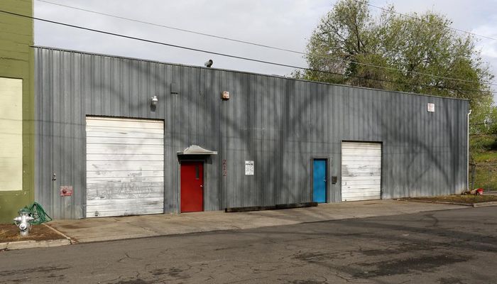 Warehouse Space for Rent at 212 15th St Sacramento, CA 95814 - #1