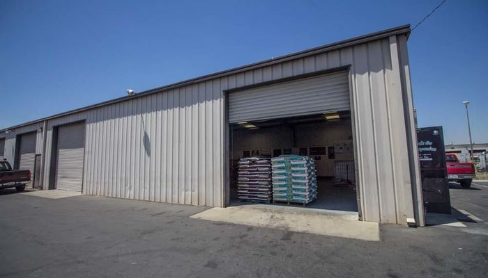 Warehouse Space for Rent at 1309 S Main St Porterville, CA 93257 - #21