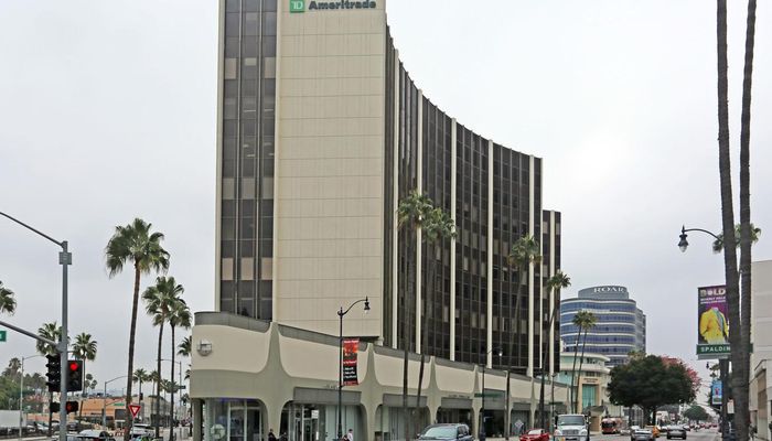 Office Space for Rent at 9777-9797 Wilshire Blvd Beverly Hills, CA 90212 - #11