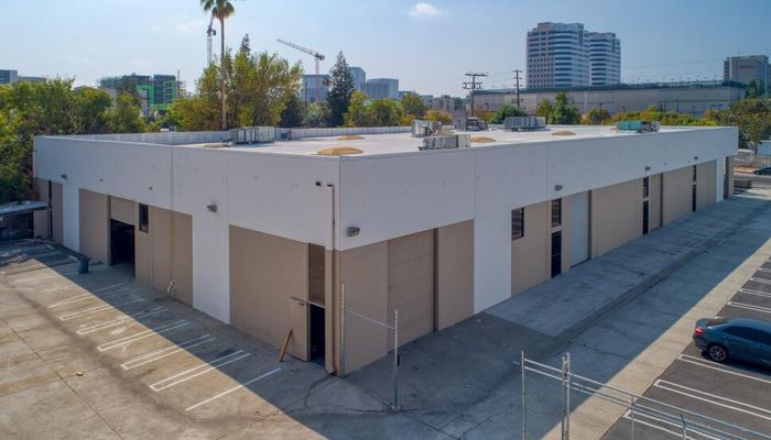 Warehouse Space for Rent at 6400 Variel Ave Woodland Hills, CA 91367 - #22