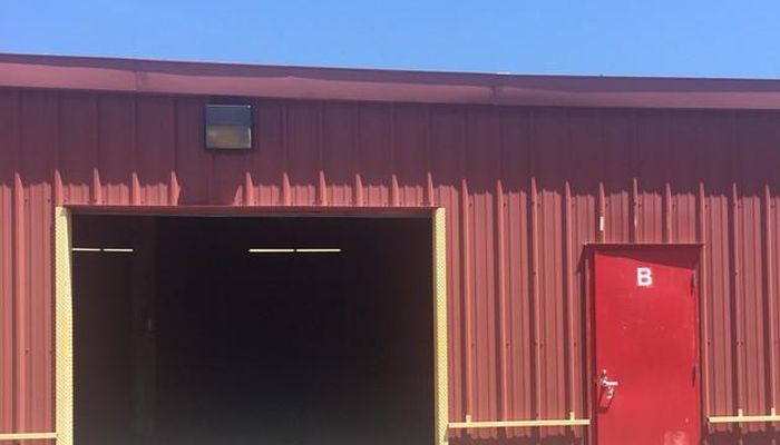 Warehouse Space for Rent at 4370 24th St Sacramento, CA 95822 - #1