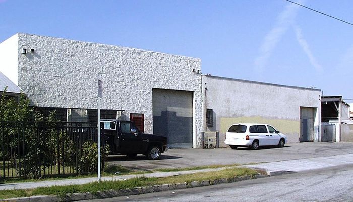 Warehouse Space for Rent at 5871 Crocker St Los Angeles, CA 90003 - #1