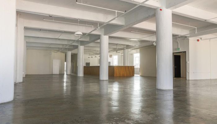 Warehouse Space for Rent at 1024 Santee St Los Angeles, CA 90015 - #9