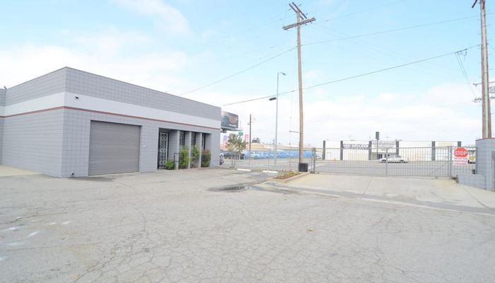 Warehouse Space for Rent at 6850 Vineland Ave North Hollywood, CA 91605 - #10