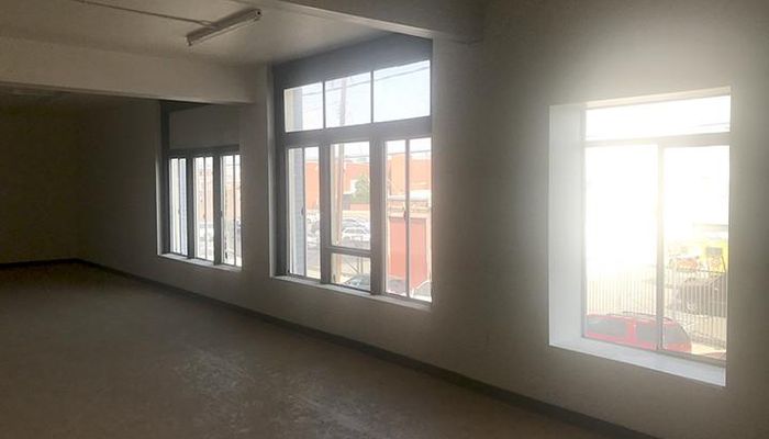 Warehouse Space for Rent at 537-541 Ceres Ave Los Angeles, CA 90013 - #5