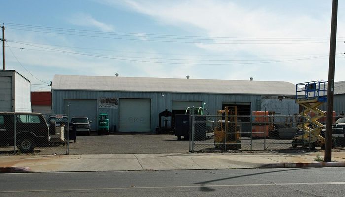 Warehouse Space for Rent at 258 M St Fresno, CA 93721 - #14