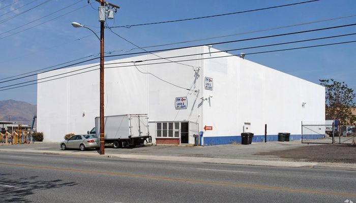 Warehouse Space for Sale at 410 N State St Hemet, CA 92543 - #1
