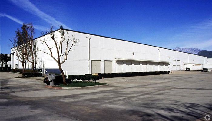 Warehouse Space for Rent at 10777 Commerce Way Fontana, CA 92337 - #3