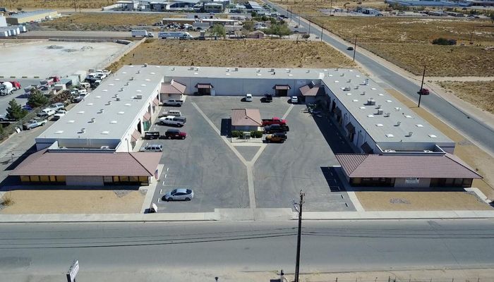 Warehouse Space for Rent at 9565 C Ave Hesperia, CA 92345 - #2