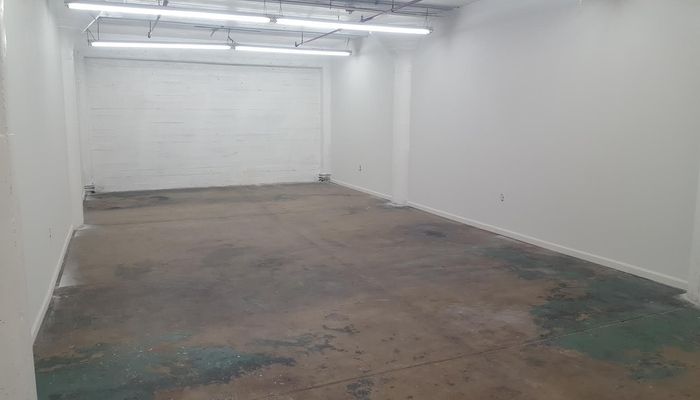 Warehouse Space for Rent at 1922-1926 E 7th Pl Los Angeles, CA 90021 - #11