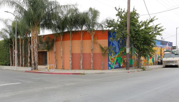 Warehouse Space for Rent at 21328 Hart St Canoga Park, CA 91303 - #8