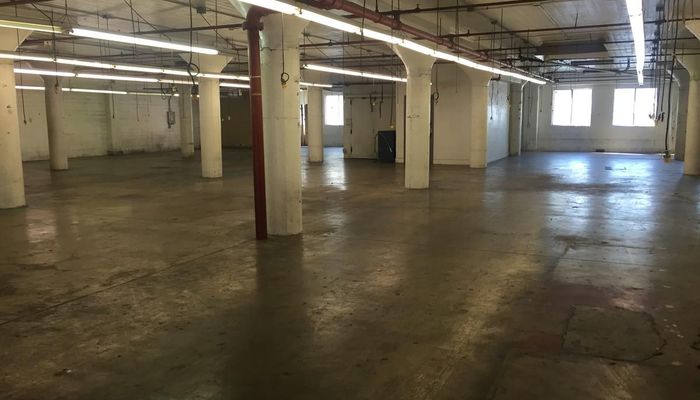 Warehouse Space for Rent at 1922-1926 E 7th Pl Los Angeles, CA 90021 - #8