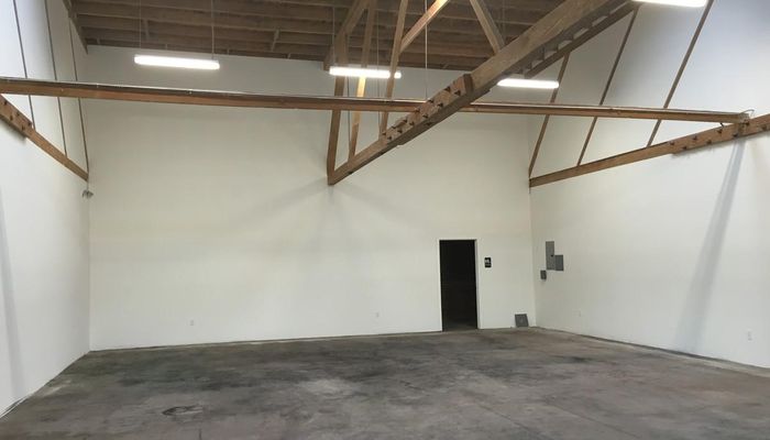 Warehouse Space for Rent at 831 Venice Blvd Los Angeles, CA 90015 - #10