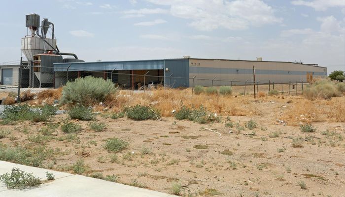 Warehouse Space for Rent at 10019 Yucca Rd Adelanto, CA 92301 - #6