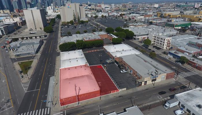 Warehouse Space for Rent at 2220 S Hill St Los Angeles, CA 90007 - #2