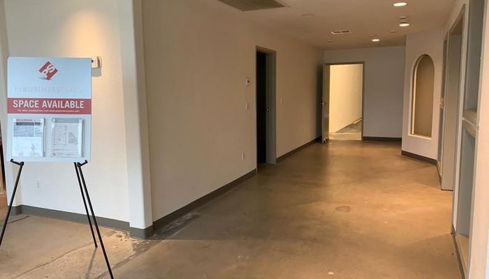Warehouse Space for Rent at 23461 Ridge Route Dr Laguna Hills, CA 92653 - #20