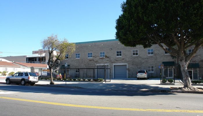 Warehouse Space for Rent at 1300 S Boyle Ave Los Angeles, CA 90023 - #4