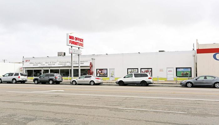 Warehouse Space for Rent at 2717 S Main St Santa Ana, CA 92707 - #6