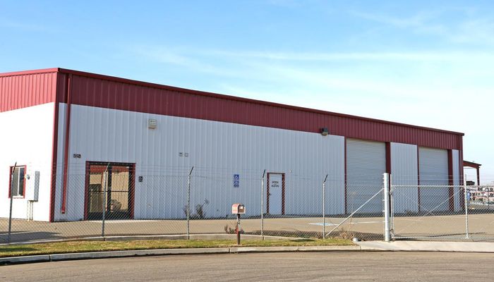 Warehouse Space for Rent at 5411 S Nikita Ave Fresno, CA 93725 - #2