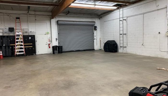 Warehouse Space for Rent at 210 W Palm Ave Burbank, CA 91502 - #9