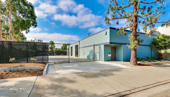 Warehouse Space for Rent at 691 Randolph Ave Costa Mesa, CA 92626 - #5