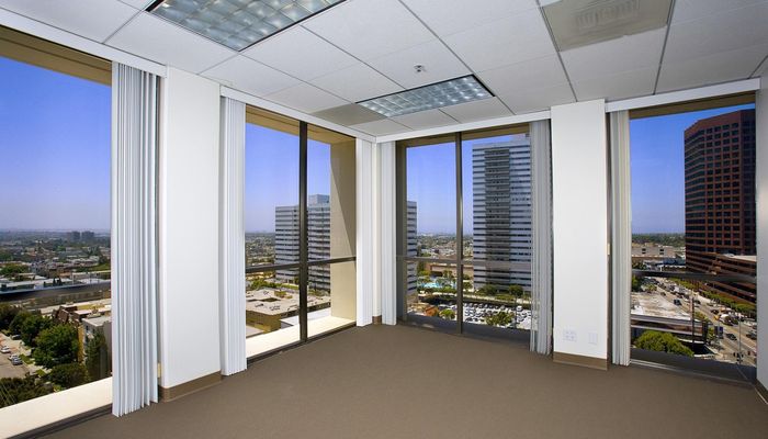 Office Space for Rent at 11620 Wilshire Blvd. Los Angeles, CA 90025 - #6