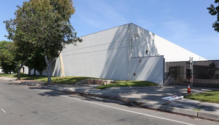 Warehouse Space for Rent at 12472 Industry St Garden Grove, CA 92841 - #4