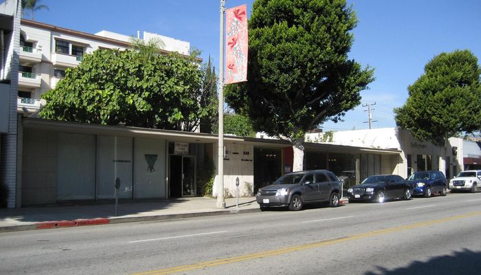 Office Space for Rent at 221 N. Robertson Beverly Hills, CA 90211 - #1