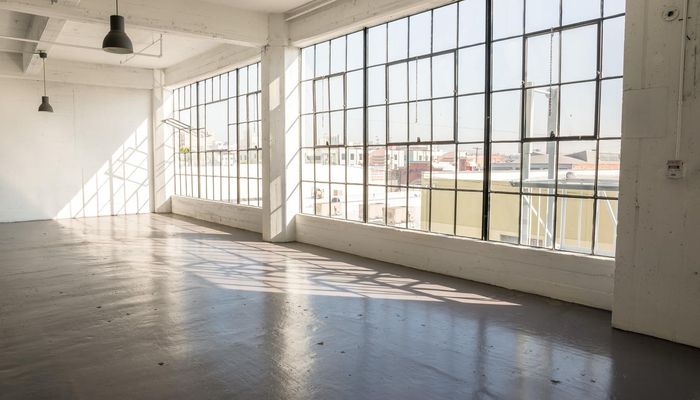 Warehouse Space for Rent at 1024 Santee St Los Angeles, CA 90015 - #19