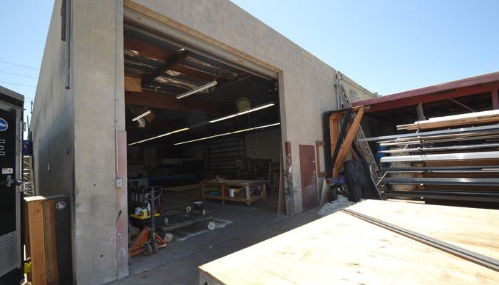 Warehouse Space for Rent at 11601 Pendleton St Sun Valley, CA 91352 - #8