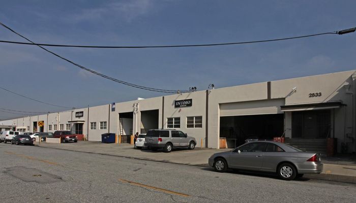 Warehouse Space for Rent at 2501-2525 E 27th St Vernon, CA 90058 - #6