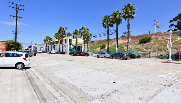Warehouse Space for Rent at 1920-1928 Hancock St San Diego, CA 92110 - #11