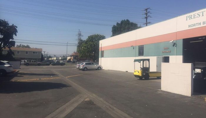 Warehouse Space for Rent at 18840 Parthenia St Northridge, CA 91324 - #7