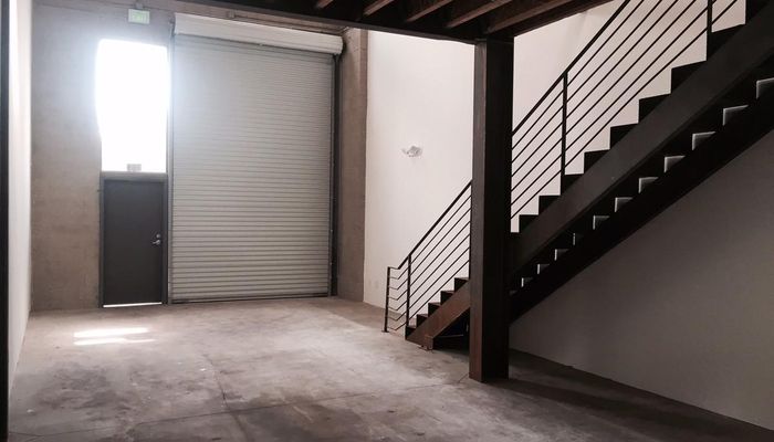 Warehouse Space for Rent at 4700 W Jefferson Blvd Los Angeles, CA 90016 - #15