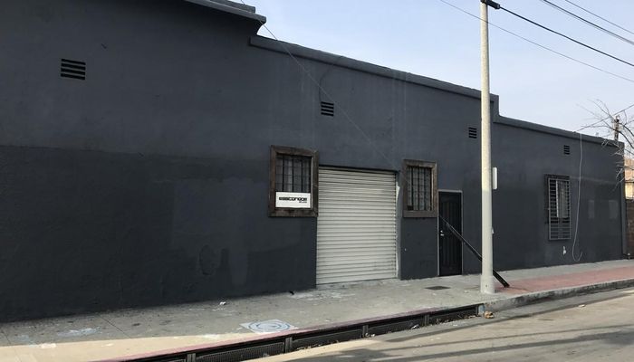 Warehouse Space for Rent at 1489-1499 E 4th St Los Angeles, CA 90033 - #11