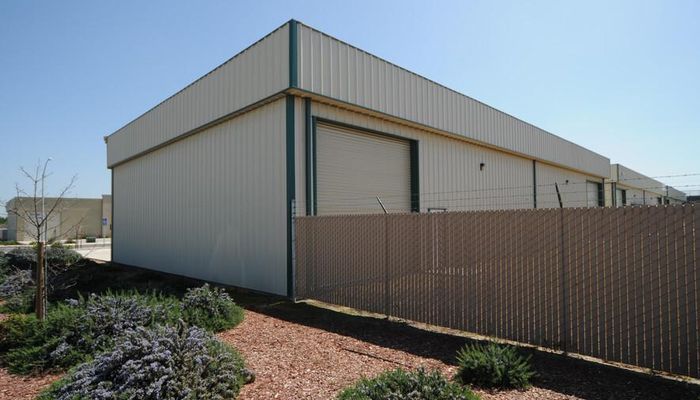 Warehouse Space for Rent at 1401-1411 Frietas Park Turlock, CA 95380 - #1