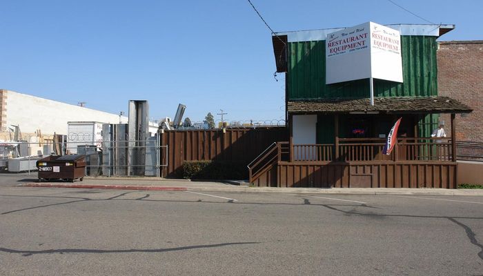 Warehouse Space for Rent at 400 N Johnson St Visalia, CA 93291 - #3