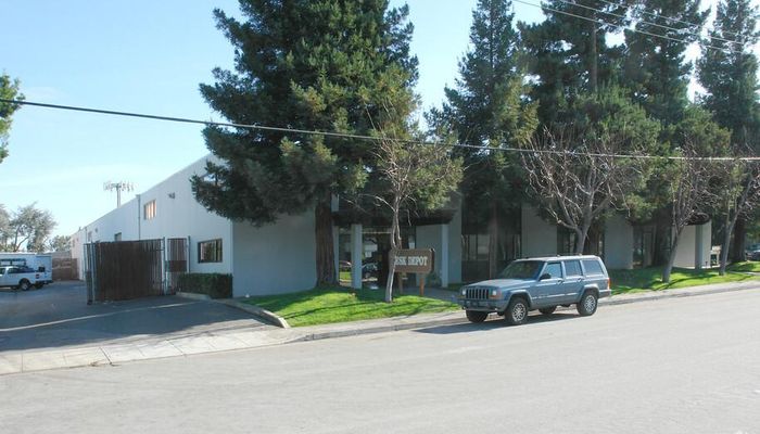 Warehouse Space for Rent at 89 Pioneer Way Mountain View, CA 94041 - #4