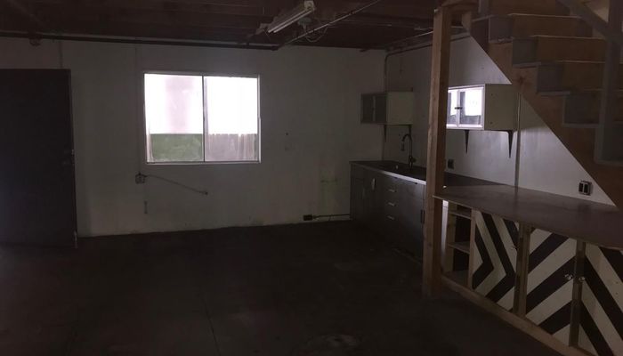 Warehouse Space for Rent at 859-865 N Virgil Ave Los Angeles, CA 90029 - #7