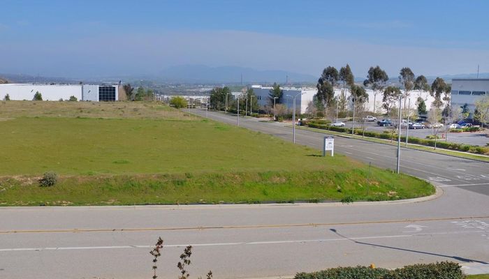 Warehouse Space for Sale at 28541 Witherspoon Pky Valencia, CA 91355 - #1