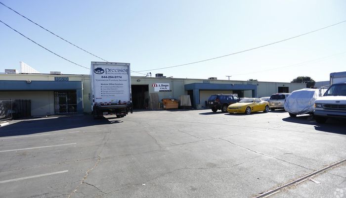 Warehouse Space for Rent at 15610-15630 S Figueroa St Gardena, CA 90248 - #33